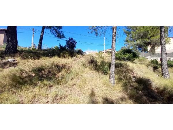 Terreno en calle de la Carena