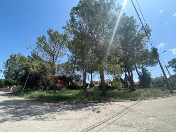 Terreno en calle Mestral, 75