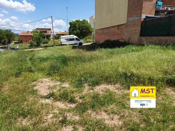 Terreno en calle Mujal, 20