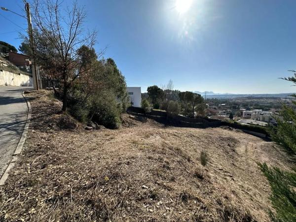 Terreno en calle Bon Temps, 17