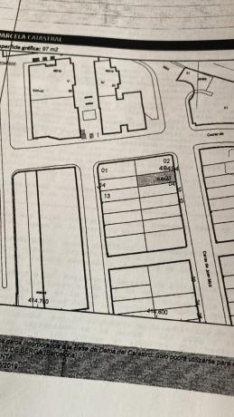 Terreno en calle Joan Miró, 6