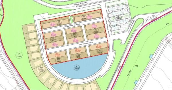 Terreno en calle Joan Miró