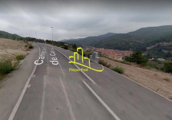 Terreno en calle de Teresa de Calcuta