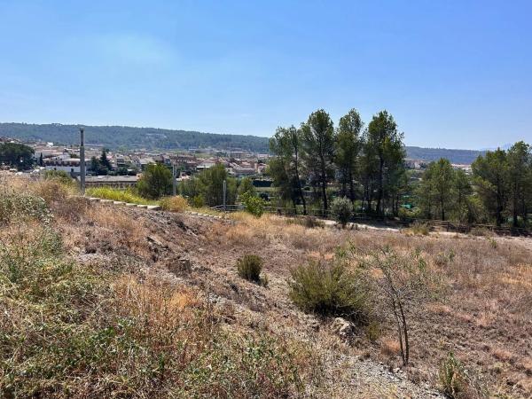 Terreno en calle Canigó, 20 p