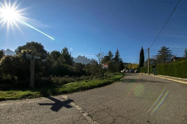 Terreno en calle de les Agulles, 64
