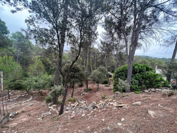Terreno en calle de Pau Casals