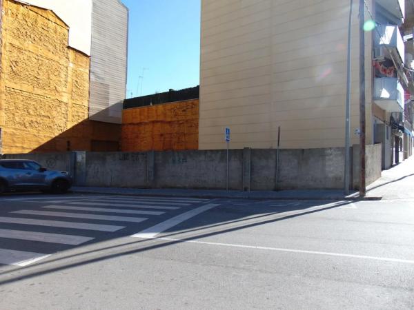 Terreno en calle de Fra Jacint Coma i Galí, 38