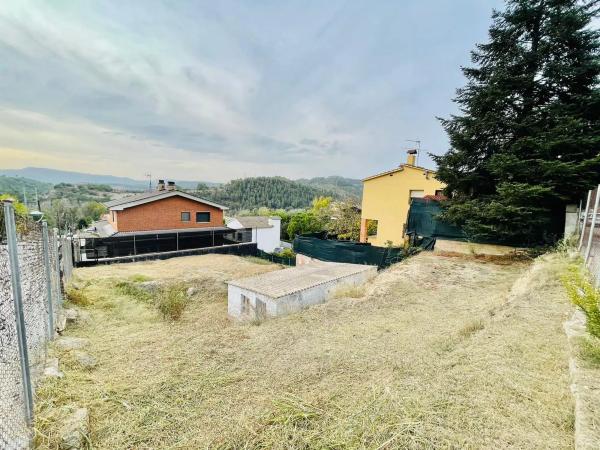 Terreno en calle F, 555