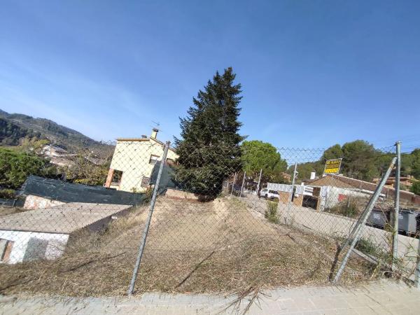 Terreno en calle F, 555