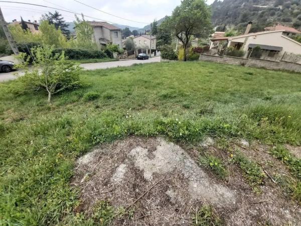 Terreno en via sense nom