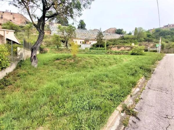 Terreno en via sense nom