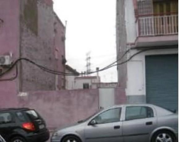 Terreno en calle del Montcau, 13