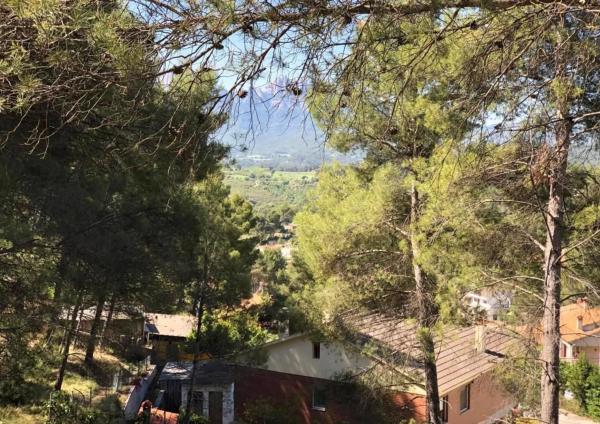 Terreno en calle Penedes