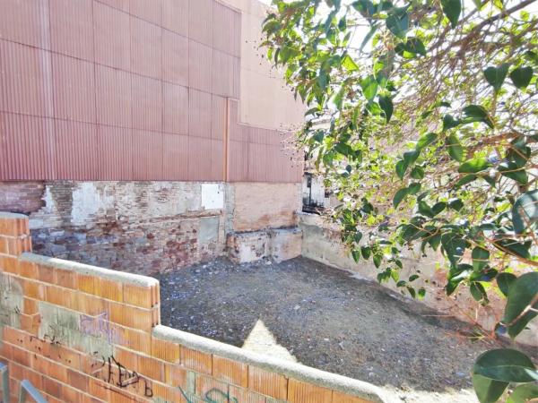 Terreno en calle del Sol