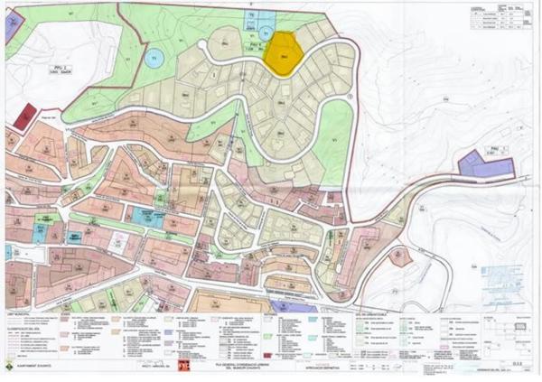 Terreno en calle Serrat Ferrer