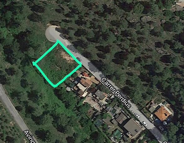 Terreno en calle Perdius, 2