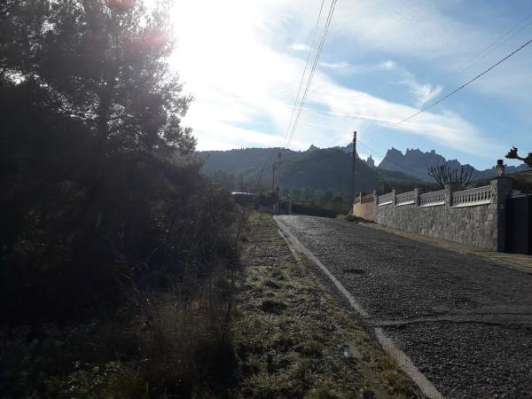 Terreno en calle Font de la Mata, 25