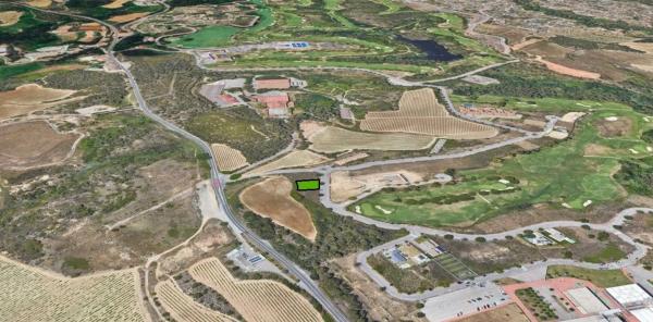 Terreno en calle Montsant