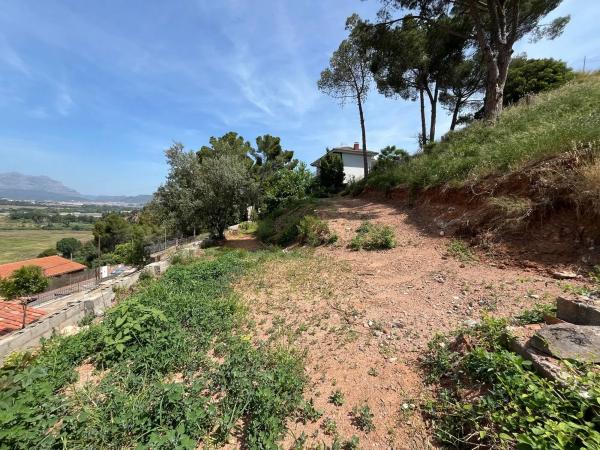 Terreno en calle del Lliri, 26