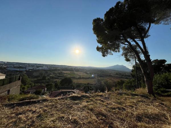 Terreno en calle del Lliri, 26