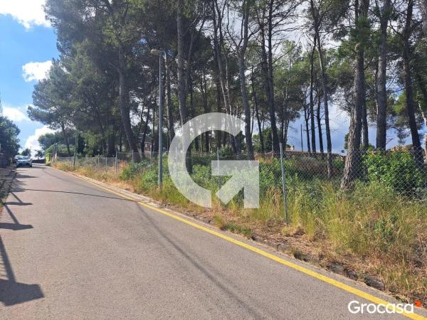 Terreno en calle de Tarragona