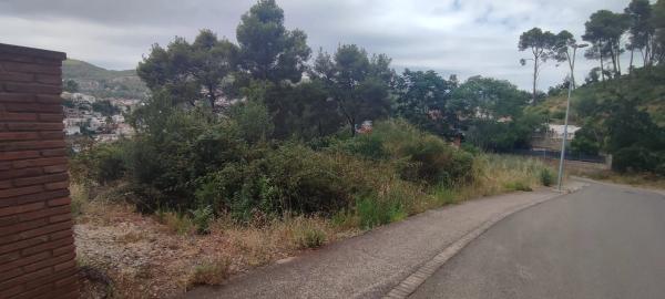 Terreno en calle Juli Garreta