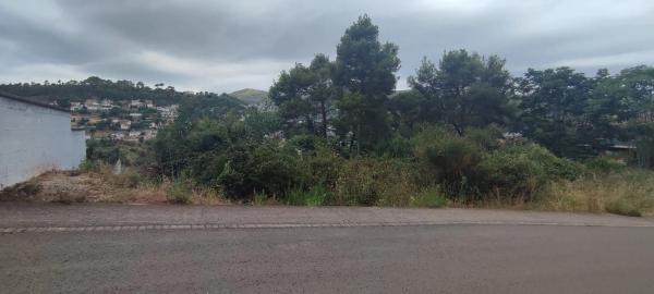 Terreno en calle Juli Garreta
