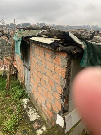 Terreno en calle Montseny, 29