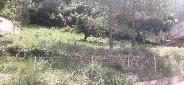 Terreno en avenida Núria, 6