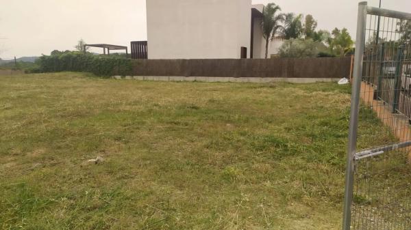 Terreno en avenida Garraf s/n