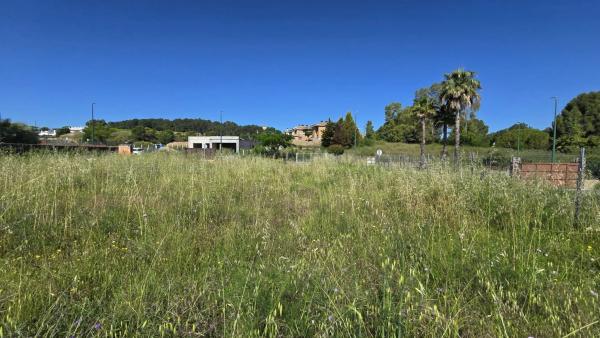 Terreno en avenida Garraf