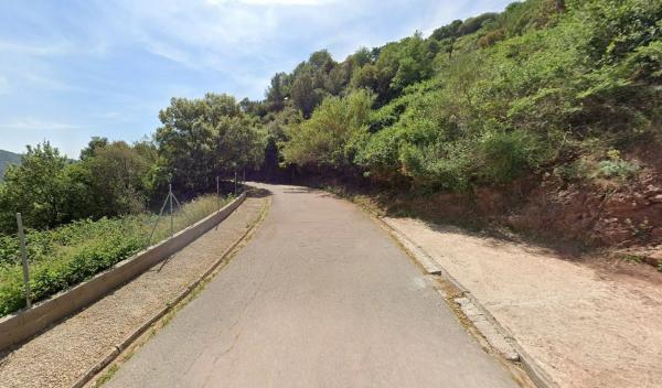 Terreno en calle Mirador de Montserrat, 81