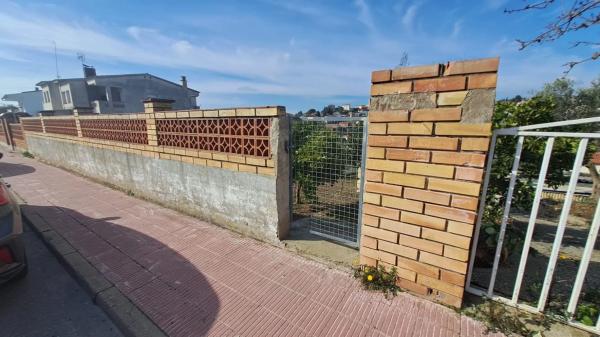 Terreno en calle Carrilet