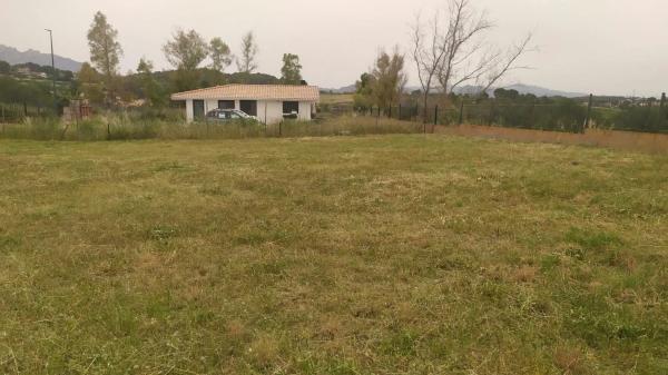 Terreno en avenida Garraf, 46