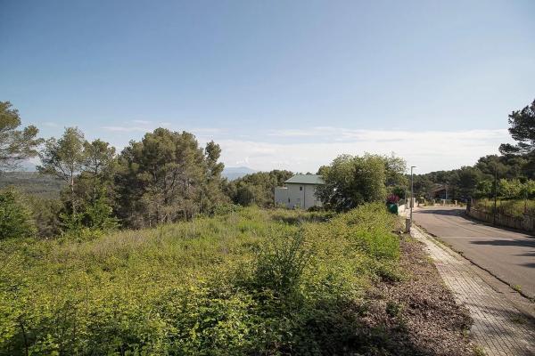 Terreno en calle d'Abelló, 18