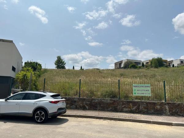 Terreno en calle Núria