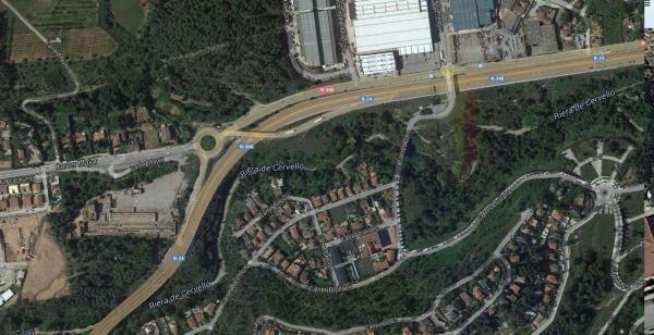 Terreno en calle Cérvol, 16