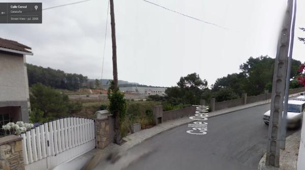 Terreno en calle Cérvol, 16