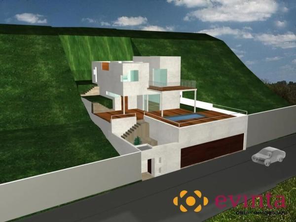 Terreno en calle Puigmal