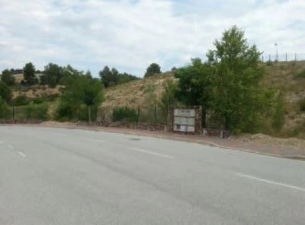 Terreno en avenida Montseny