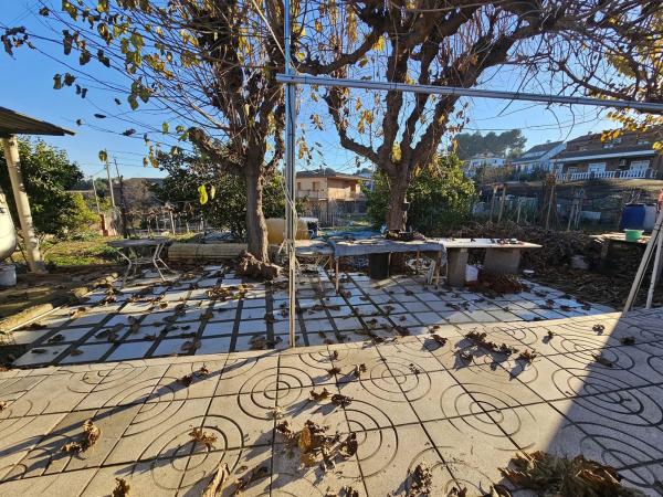 Terreno en calle Segre