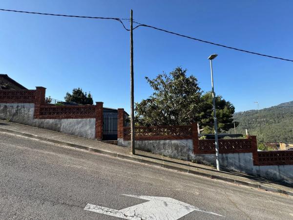 Terreno en calle La Palmera