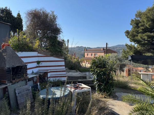 Terreno en calle La Palmera