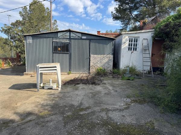 Terreno en calle La Palmera