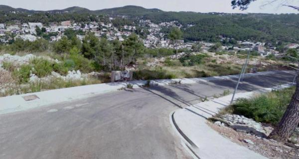 Terreno en avenida dels Pinars, 175
