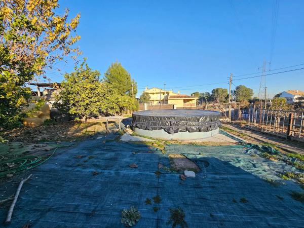 Terreno en calle Segre