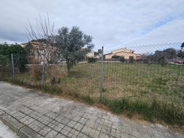 Terreno en calle Talarn, 2