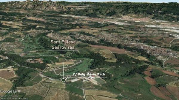 Terreno en plaza Sector Masia Bach