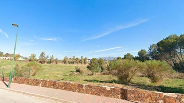 Terreno en plaza Sector Masia Bach