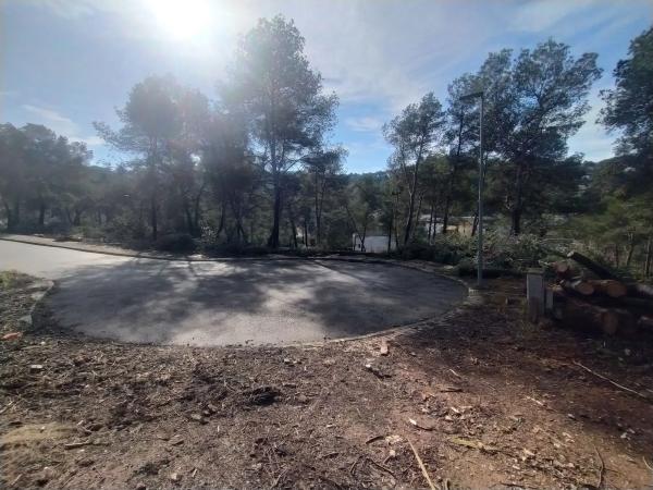 Terreno en calle de Salvador Dalí, 13